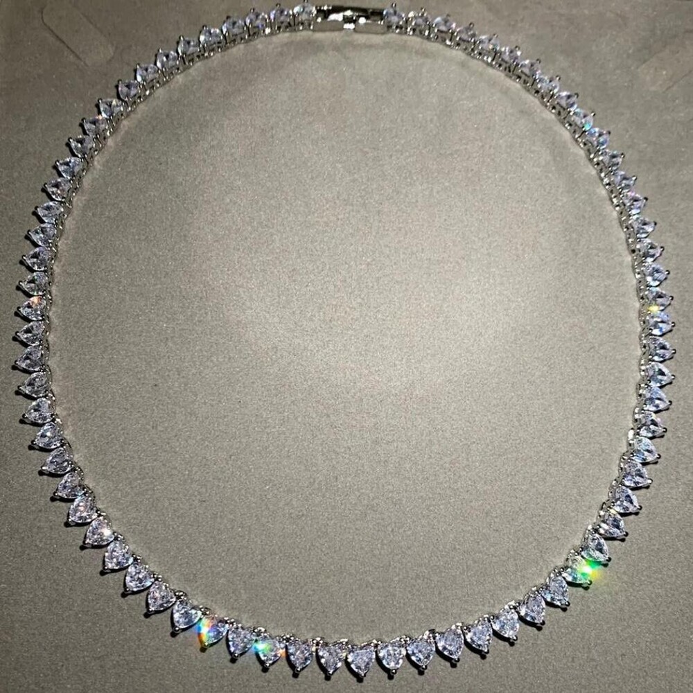 Silver Heart Necklace 16 Inch Chic Ec 64